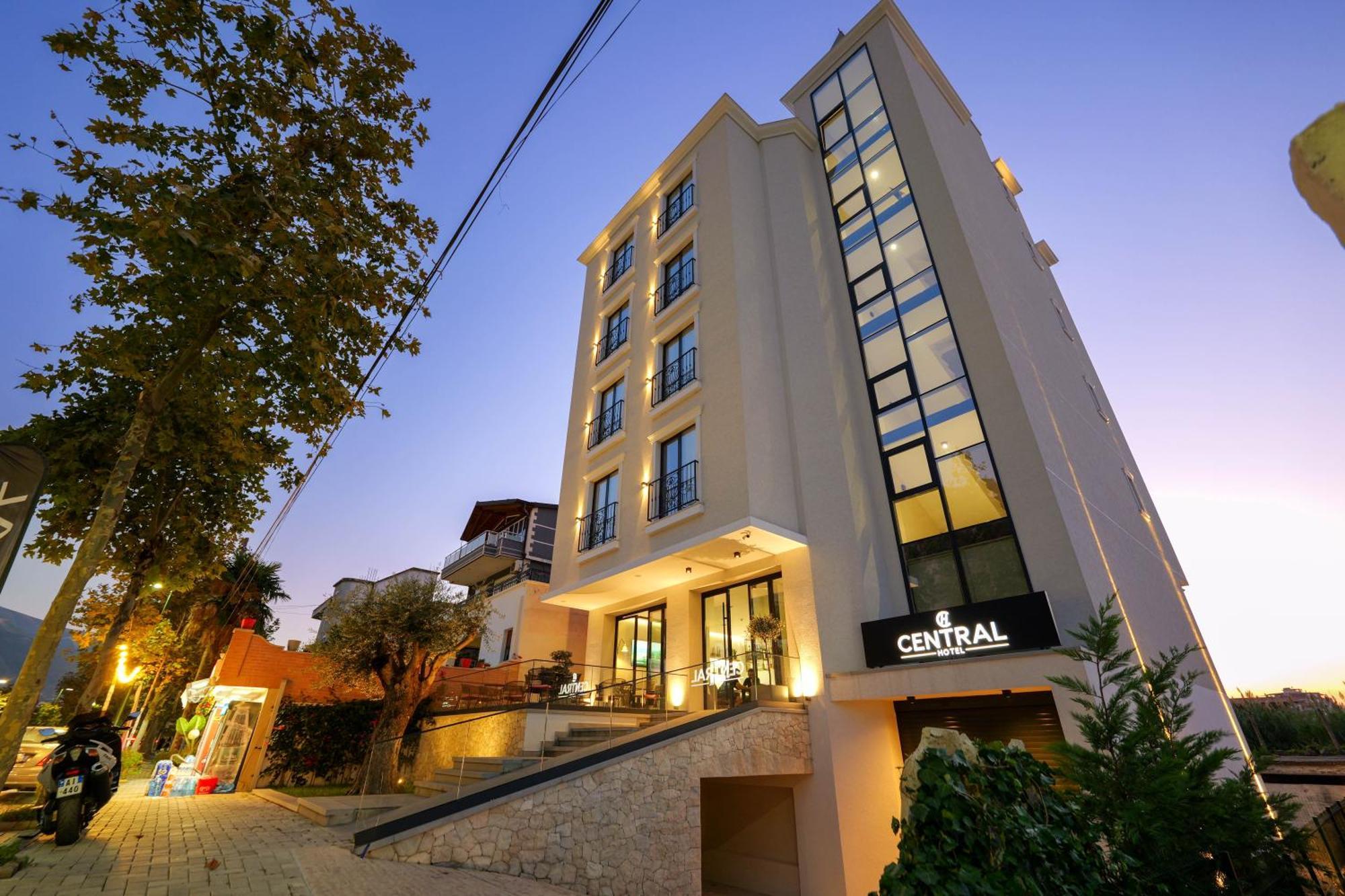 Hotel Central Vlorë Exteriör bild